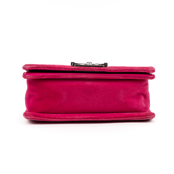 Chanel Boy de Chanel Small  in Pink Velvet - Picture 7 of 9
